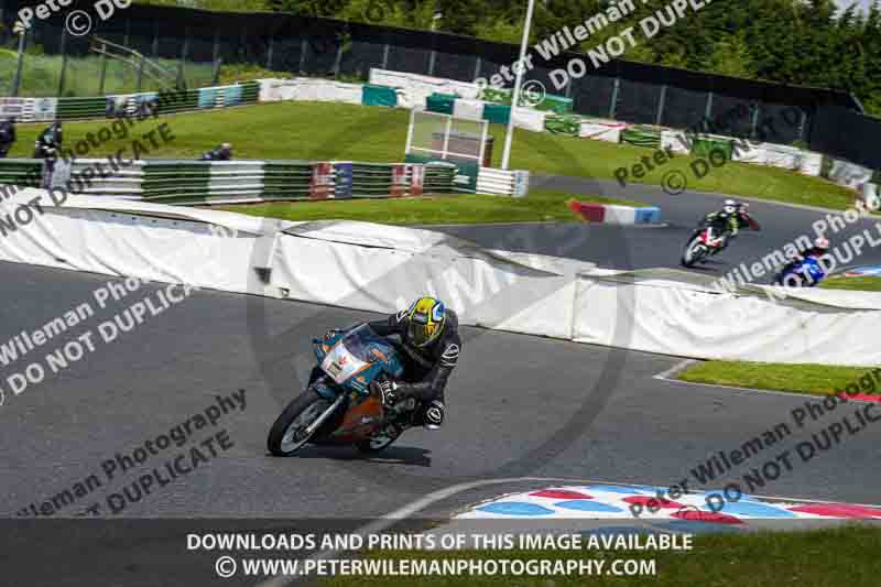 enduro digital images;event digital images;eventdigitalimages;mallory park;mallory park photographs;mallory park trackday;mallory park trackday photographs;no limits trackdays;peter wileman photography;racing digital images;trackday digital images;trackday photos